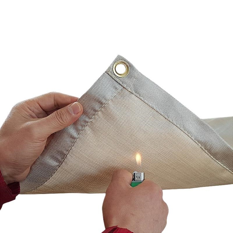 Tapis de barbecue ignifuge, co - Camping Cooking Mat avis et prix