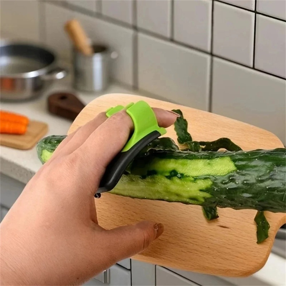 Éplucheur de fruits et légumes - Camping Cooking Vegetables avis et prix